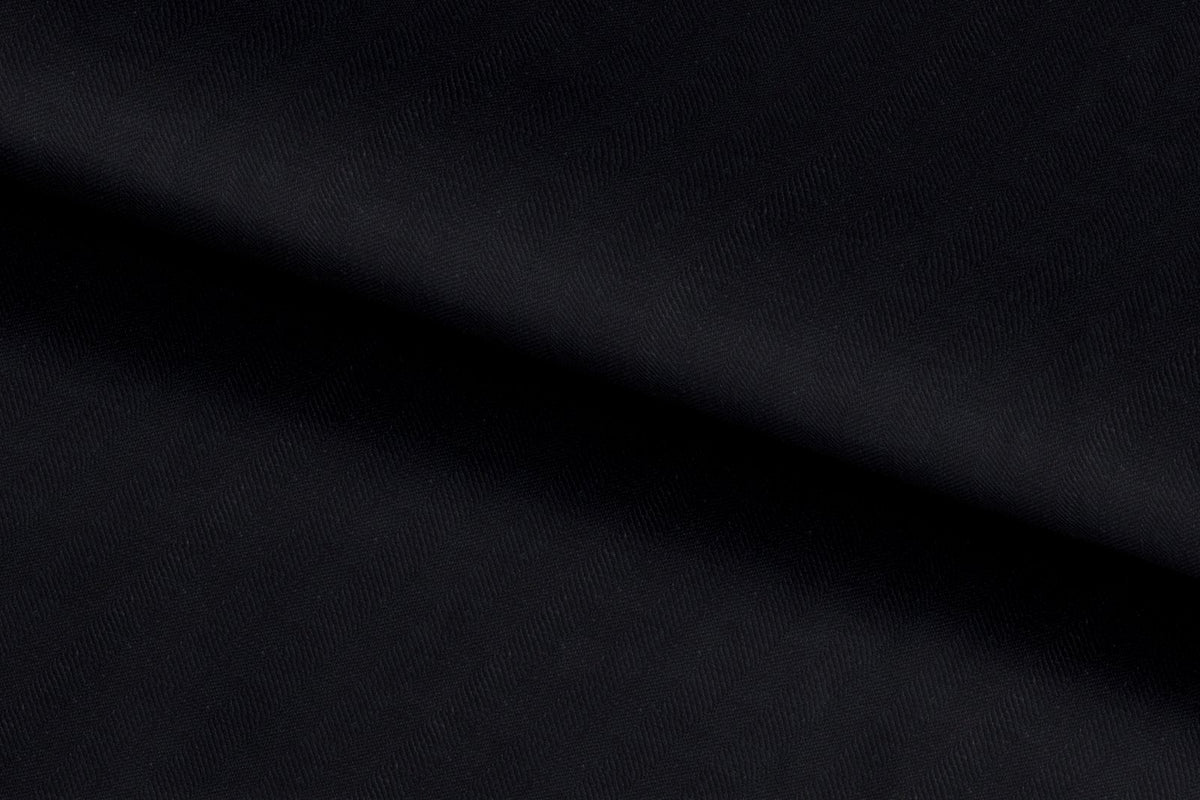 Sicily Linen Black · LH255-8 cloth